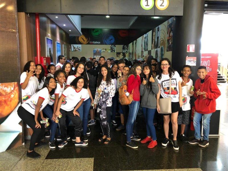 Projeto Leva Escolas P Blicas Do Df Para O Cinema Educa O E Territ Rio