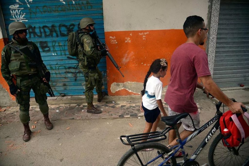 Seminário debate impacto da violência armada para o Direito à Educação no Complexo da Maré