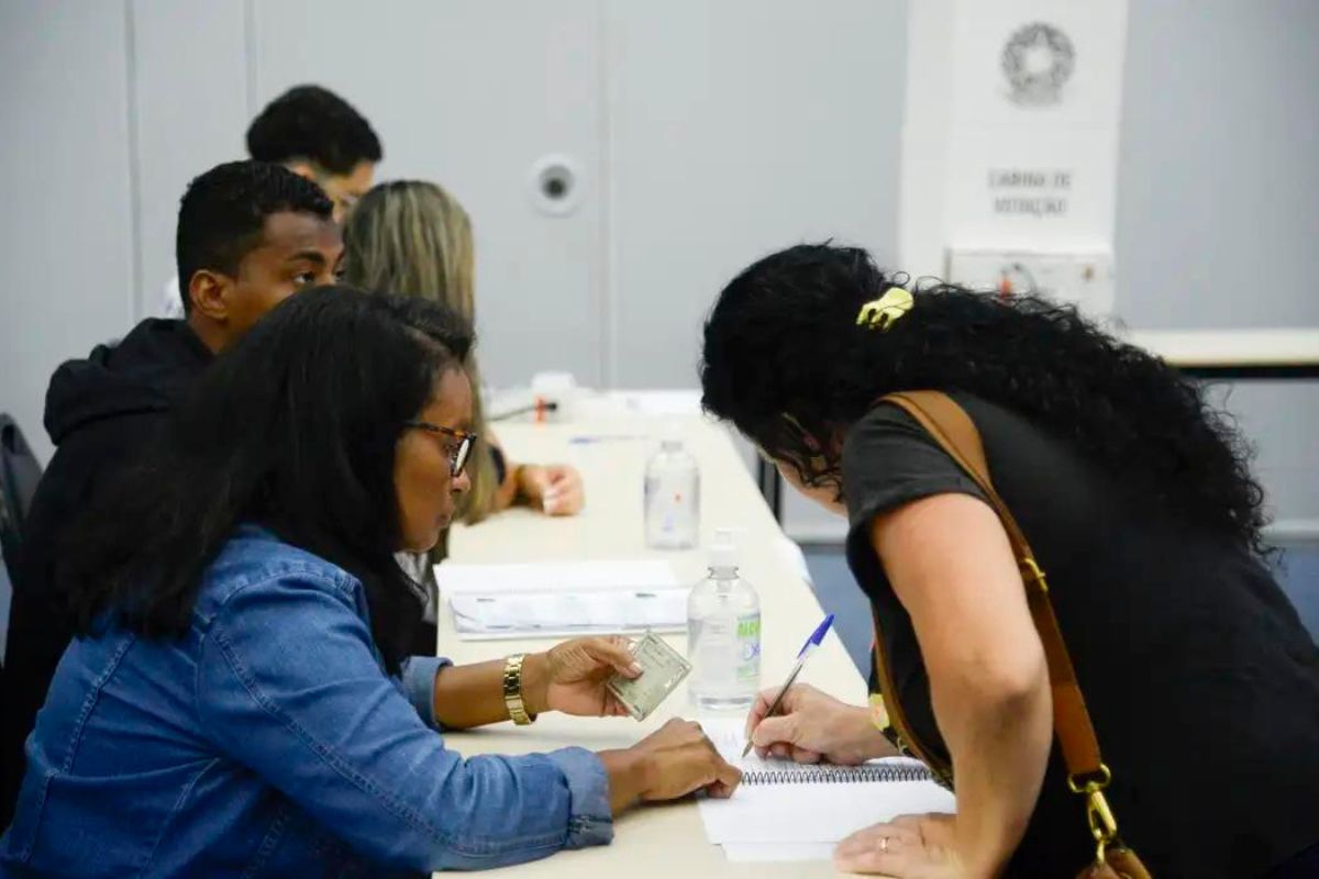 Eleições Iniciativas querem impulsionar candidaturas negras e antirracistas em 2024