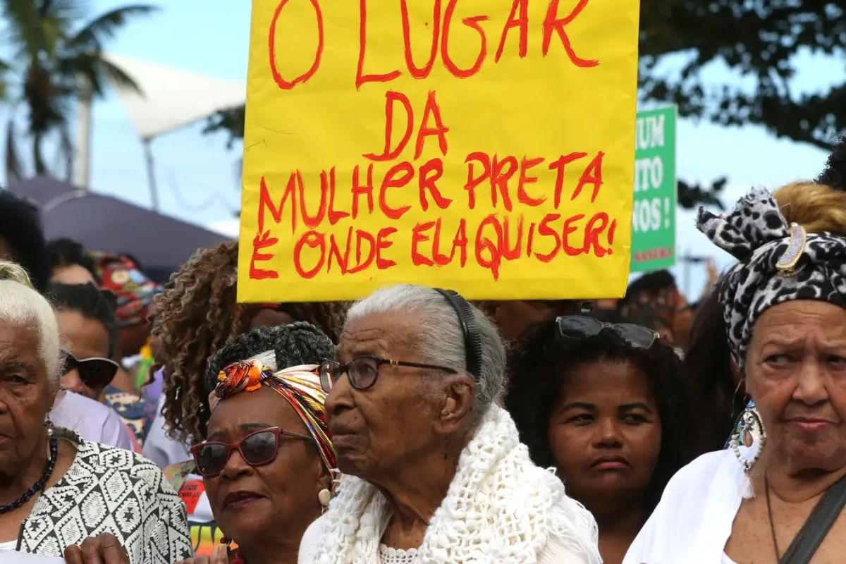 Eu Voto em Negra projeto impulsiona candidaturas de mulheres negras nas eleições municipais em 2024