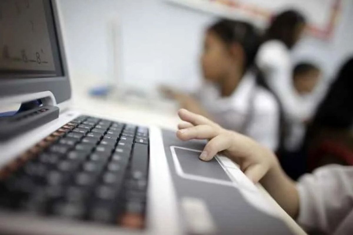 PL sobre direitos digitais de crianças e adolescentes é analisado pelo Senado