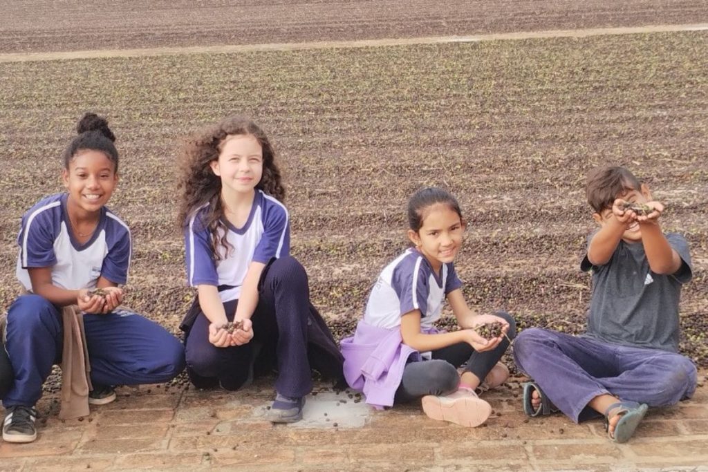 Projeto Do Território Brotam Saberes e Biodiversidade que Encantam em São José do Rio Pardo entrou para o Mapa de Experiências de Educação Integral do MEC