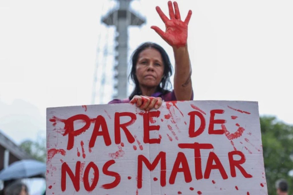 Protesto de mulheres contra o feminicídio