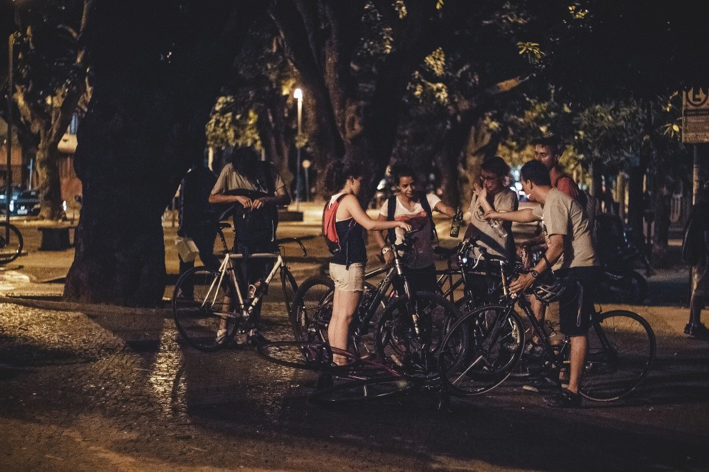 ocupacao de espaço publico com bicicletas